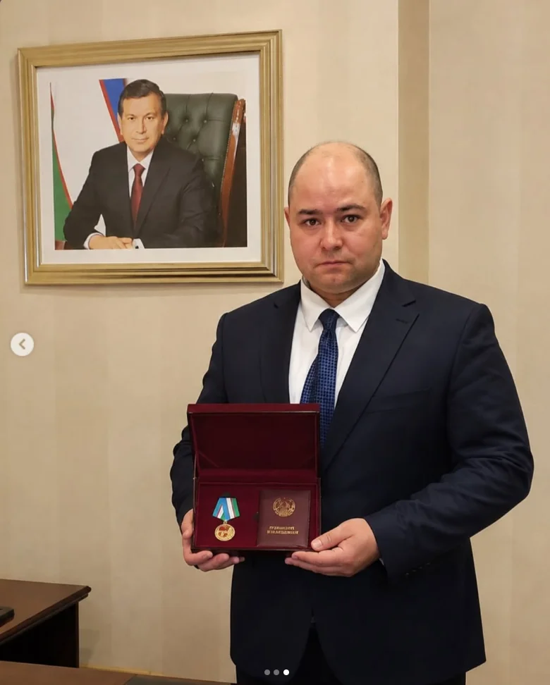 Yuri Khodjaev — Shuhrat medal